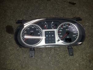 Used Instrument panel Renault Clio II (BB/CB) 1.6 16V Price on request offered by Autodemontage Joko B.V.
