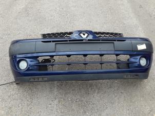 Used Front bumper Renault Clio II (BB/CB) 1.6 16V Price on request offered by Autodemontage Joko B.V.