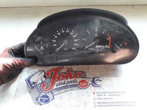 Used Instrument panel BMW 3 serie (E46/2) 320 Cd 16V Price on request offered by Autodemontage Joko B.V.