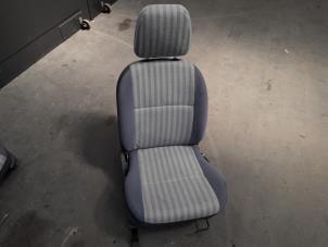 Używane Fotel prawy Suzuki Alto (SH410) 1.0 GA,GL Cena na żądanie oferowane przez Autodemontage Joko B.V.