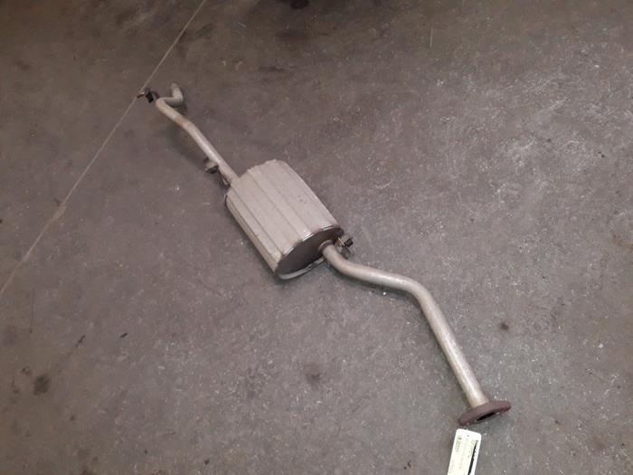 Gebrauchte Auspuff Enddämpfer Suzuki Alto (SH410) 1.0 GA,GL Preis auf Anfrage angeboten von Autodemontage Joko B.V.