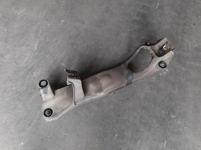 Gebrauchte Motorbalken Suzuki Alto (SH410) 1.0 GA,GL Preis auf Anfrage angeboten von Autodemontage Joko B.V.