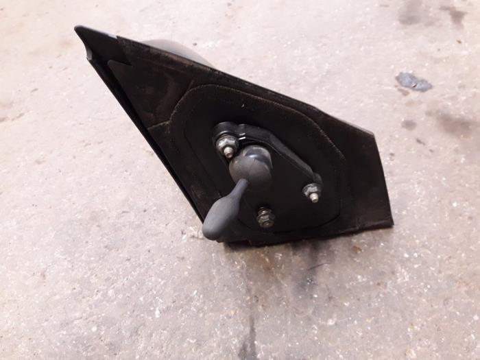 Rétroviseur extérieur gauche d'un Toyota Yaris (P1) 1.0 16V VVT-i 1999