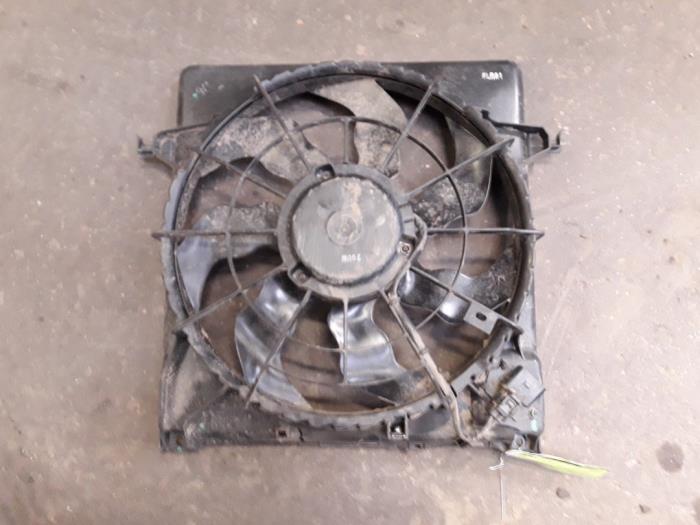 Ventilateur d'un Kia Cee'd (EDB5) 1.6 CRDi 16V 2011