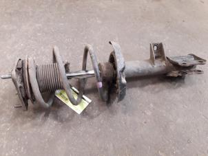 Used Front shock absorber rod, left Kia Cee'd (EDB5) 1.6 CRDi 16V Price on request offered by Autodemontage Joko B.V.