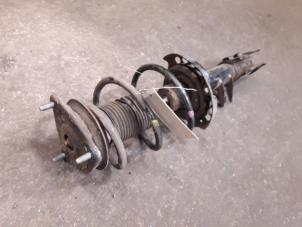 Used Front shock absorber rod, right Kia Cee'd (EDB5) 1.6 CRDi 16V Price on request offered by Autodemontage Joko B.V.