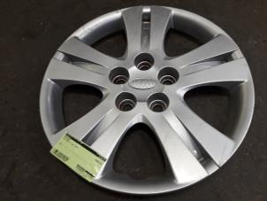 Used Wheel cover (spare) Kia Cee'd (EDB5) 1.6 CRDi 16V Price on request offered by Autodemontage Joko B.V.