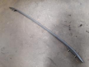 Used Roof rail, right Skoda Fabia III Combi (NJ5) 1.2 TSI 16V Greentech Price on request offered by Autodemontage Joko B.V.