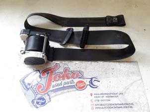 Used Front seatbelt, right Renault Twingo II (CN) 1.2 16V Price on request offered by Autodemontage Joko B.V.