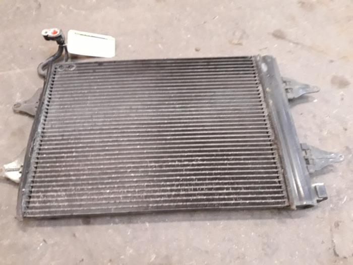 Gebrauchte Klima Kondensor Skoda Fabia (6Y2) 1.4i 16V Preis auf Anfrage angeboten von Autodemontage Joko B.V.