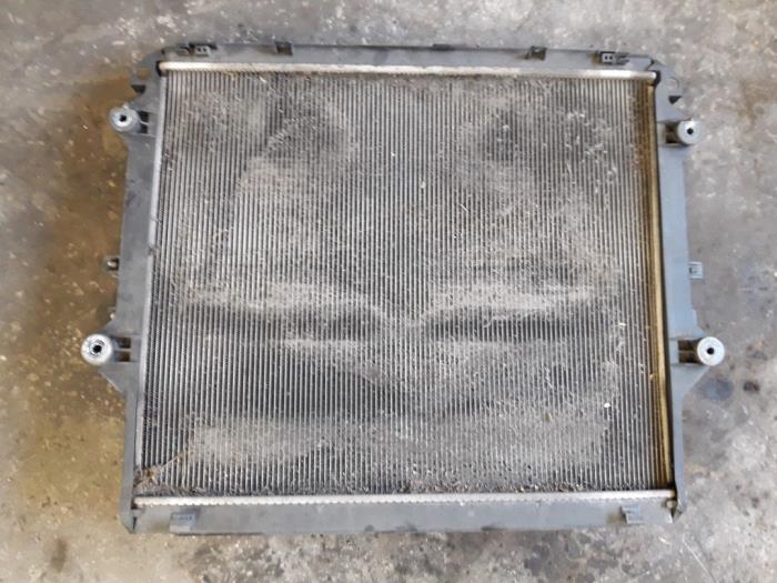 Radiator from a Toyota Hilux VI 2.4 D 16V 4WD 2017