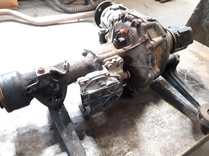 Front differential from a Toyota Hilux VI 2.4 D 16V 4WD 2017