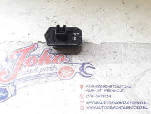 Used Heater resistor Toyota Hilux VI 2.4 D 16V 4WD Price on request offered by Autodemontage Joko B.V.