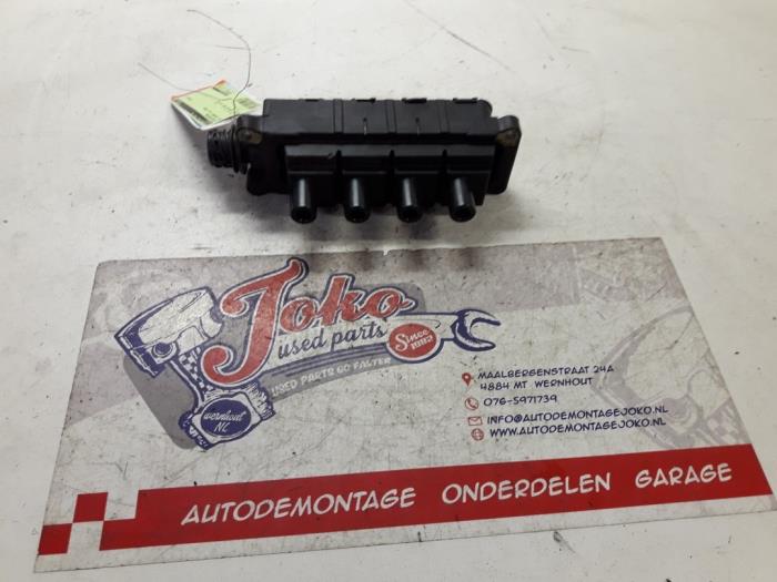 Używane Modul zaplonu BMW 3 serie (E46/4) 316i Cena na żądanie oferowane przez Autodemontage Joko B.V.