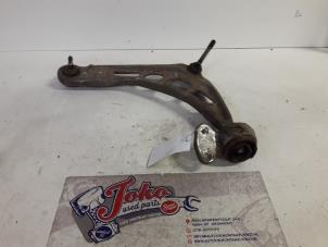 Used Front lower wishbone, left BMW 3 serie (E46/4) 316i Price on request offered by Autodemontage Joko B.V.