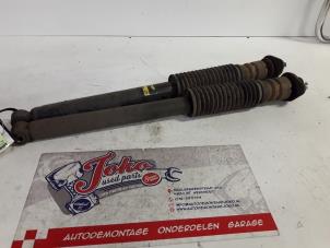 Used Shock absorber kit BMW 3 serie (E46/4) 316i Price on request offered by Autodemontage Joko B.V.