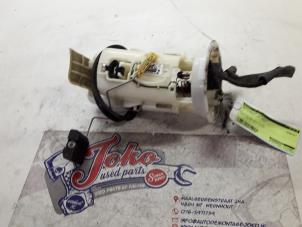 Used Electric fuel pump BMW 3 serie (E46/4) 316i Price on request offered by Autodemontage Joko B.V.