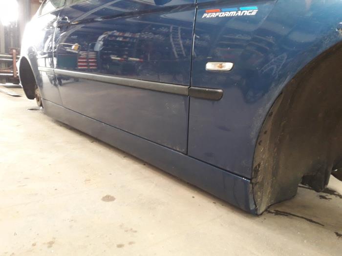 Używane Próg prawy BMW 3 serie Compact (E46/5) 325ti 24V Cena na żądanie oferowane przez Autodemontage Joko B.V.
