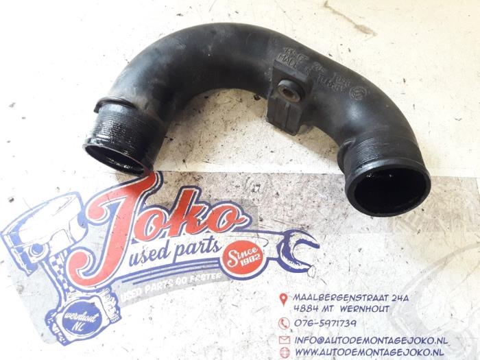Usagé Tube intercooler Fiat Doblo Cargo (263) 1.3 MJ 16V DPF Euro 5 Prix sur demande proposé par Autodemontage Joko B.V.