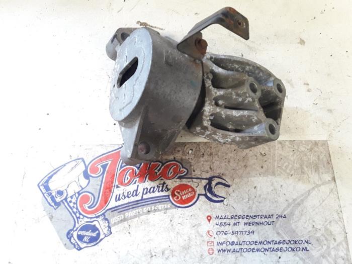 Gebrauchte Motorlager Fiat Doblo Cargo (263) 1.3 MJ 16V DPF Euro 5 Preis auf Anfrage angeboten von Autodemontage Joko B.V.