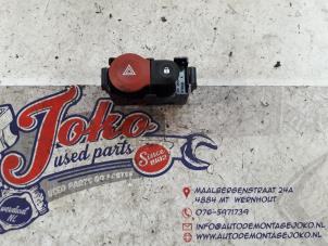 Used Panic lighting switch Renault Clio III (BR/CR) 1.5 dCi 75 FAP Price on request offered by Autodemontage Joko B.V.
