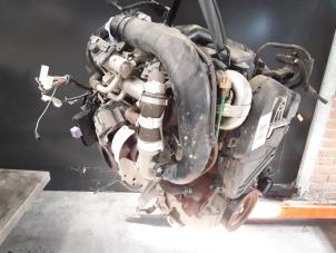 Motor van een Renault Clio III (BR/CR) 1.5 dCi 75 FAP 2012