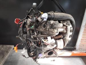 Motor van een Renault Clio III (BR/CR) 1.5 dCi 75 FAP 2012