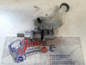 Used Master cylinder Renault Clio III (BR/CR) 1.5 dCi 75 FAP Price on request offered by Autodemontage Joko B.V.