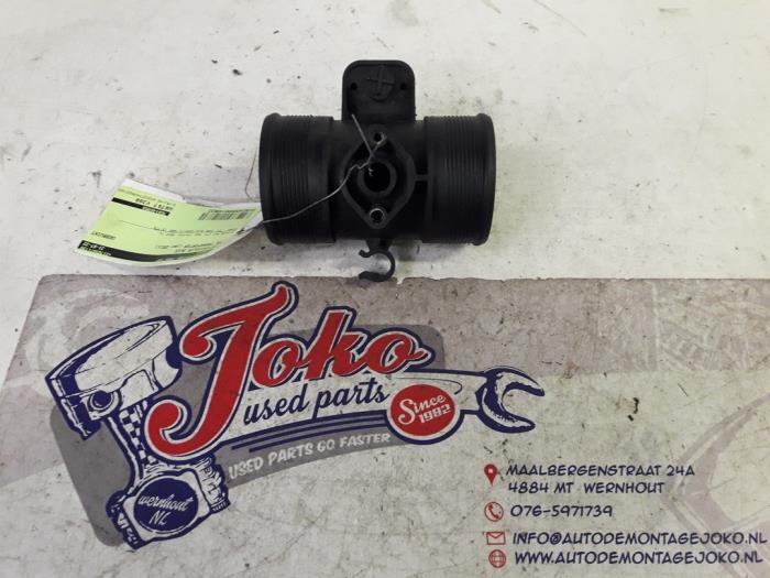 Gebrauchte Intercooler Rohr Volkswagen Transporter/Caravelle T5 2.0 TDI DRF Preis auf Anfrage angeboten von Autodemontage Joko B.V.