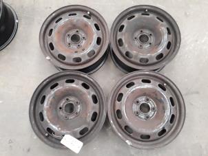 Used Set of wheels Volkswagen Bora (1J2) 2.0 Price on request offered by Autodemontage Joko B.V.
