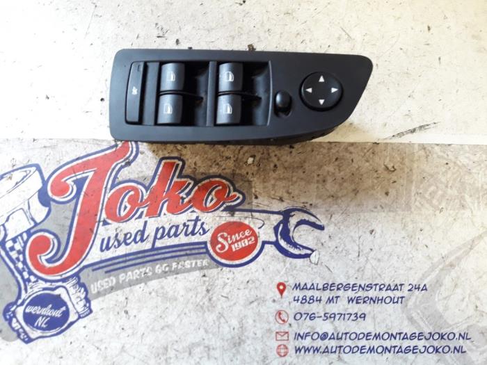 Usados Interruptor de ventanilla eléctrica BMW 1 serie (E87/87N) 116i 2.0 16V Precio de solicitud ofrecido por Autodemontage Joko B.V.
