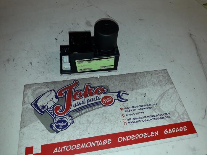 Central door locking module Audi A3 1.6 8D0862257B VDO Central door locking module Audi A3 1.6 8D0862257B VDO