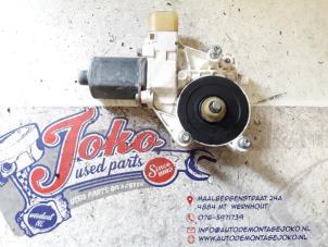 Used Door window motor BMW 1 serie (E87/87N) 116i 2.0 16V Price on request offered by Autodemontage Joko B.V.