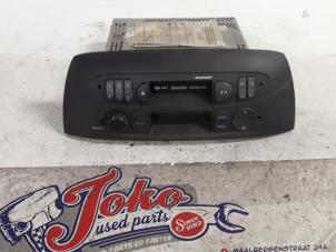 Used Radio/cassette player Fiat Punto II (188) 1.2 16V Price on request offered by Autodemontage Joko B.V.