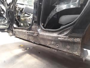 Used Sill, left BMW 1 serie (E87/87N) 116i 2.0 16V Price on request offered by Autodemontage Joko B.V.