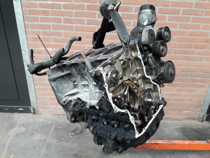 Used Engine crankcase Honda Accord (CL/CN) 2.2 i-CTDi 16V Price on request offered by Autodemontage Joko B.V.