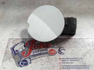 Used Tank cap cover Renault Twingo II (CN) 1.2 16V Price on request offered by Autodemontage Joko B.V.