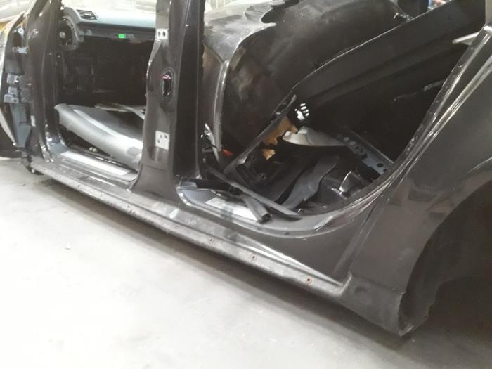 Używane Próg lewy Audi A4 Avant (B7) 2.0 TDI 16V Cena na żądanie oferowane przez Autodemontage Joko B.V.