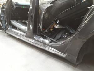 Used Sill, left Audi A4 Avant (B7) 2.0 TDI 16V Price on request offered by Autodemontage Joko B.V.