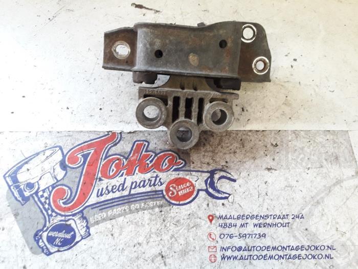 Used Engine mount Fiat Punto Evo (199) 1.2 Euro 5 Price on request offered by Autodemontage Joko B.V.