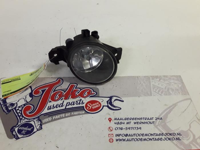 Używane Halogen lewy Renault Clio III (BR/CR) 1.4 16V Cena na żądanie oferowane przez Autodemontage Joko B.V.