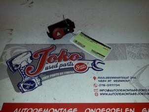 Used Panic lighting switch Renault Clio III (BR/CR) 1.4 16V Price on request offered by Autodemontage Joko B.V.