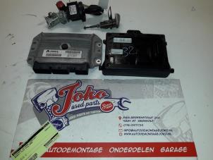 Used Set of cylinder locks (complete) Renault Clio III (BR/CR) 1.4 16V Price on request offered by Autodemontage Joko B.V.