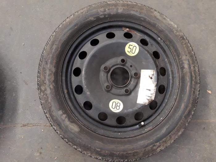 Spare wheel from a BMW 3 serie (E46/4) 316i 2002