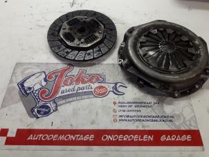 Used Clutch kit (complete) Citroen C3 (FC/FL/FT) 1.1 Price on request offered by Autodemontage Joko B.V.