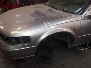 Used Front wing, left Cadillac Seville (K-body) 4.6 STS/North Star V8 32V Price on request offered by Autodemontage Joko B.V.