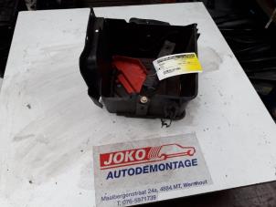 Used Battery box Fiat Punto II (188) 1.2 16V Price on request offered by Autodemontage Joko B.V.