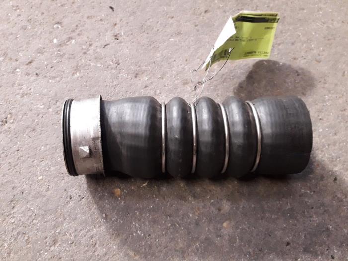 Usagé Tuyau intercooler Volkswagen Passat Variant (3C5) 2.0 TDI 140 Prix sur demande proposé par Autodemontage Joko B.V.