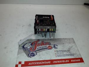 Used Fuse box Volkswagen Passat Variant (3C5) 2.0 TDI 140 Price on request offered by Autodemontage Joko B.V.