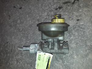 Used Master cylinder Volkswagen Caddy II (9K9A) 1.9 D Price on request offered by Autodemontage Joko B.V.